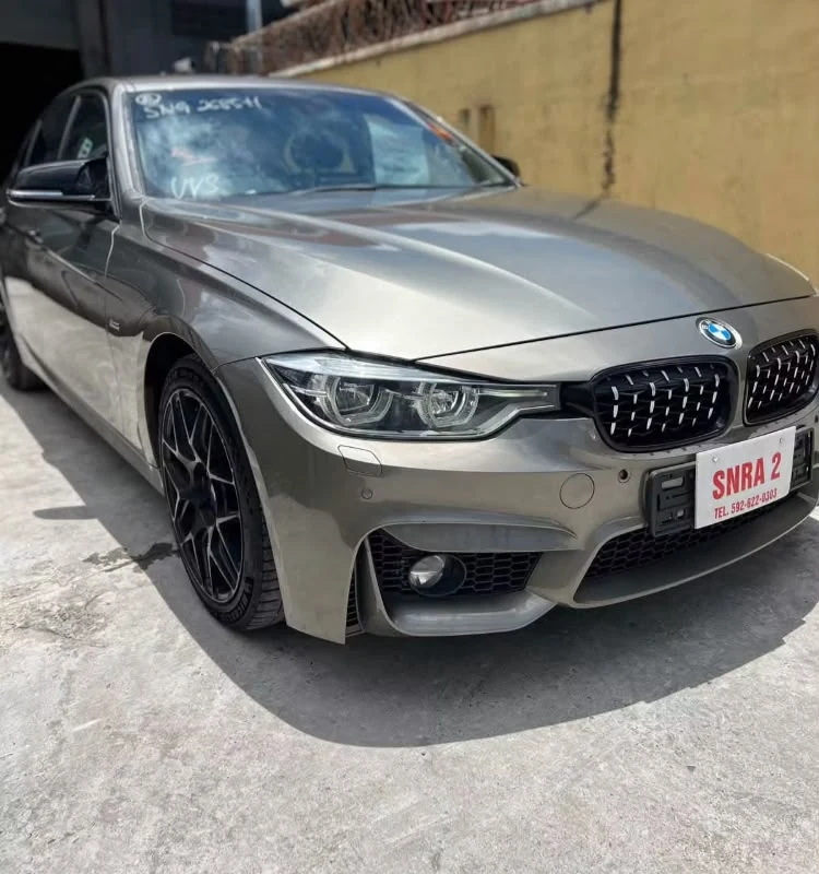 2016 BMW 3 Series, black — photo 2 of 6
