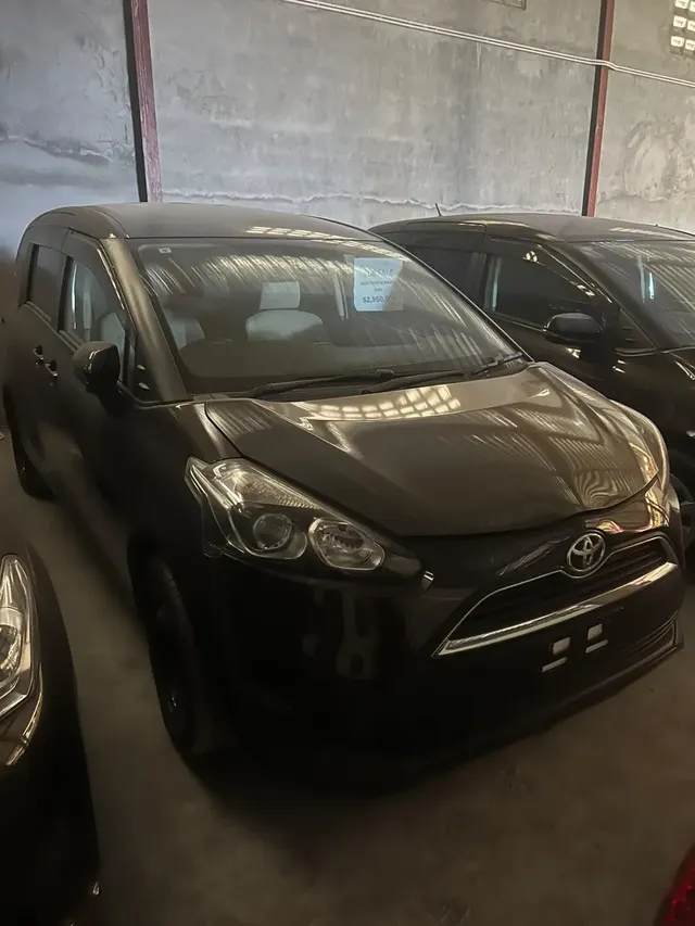2015 Toyota Sienta, brown mpv for sale at Rahaman & Sons, Success — in stock