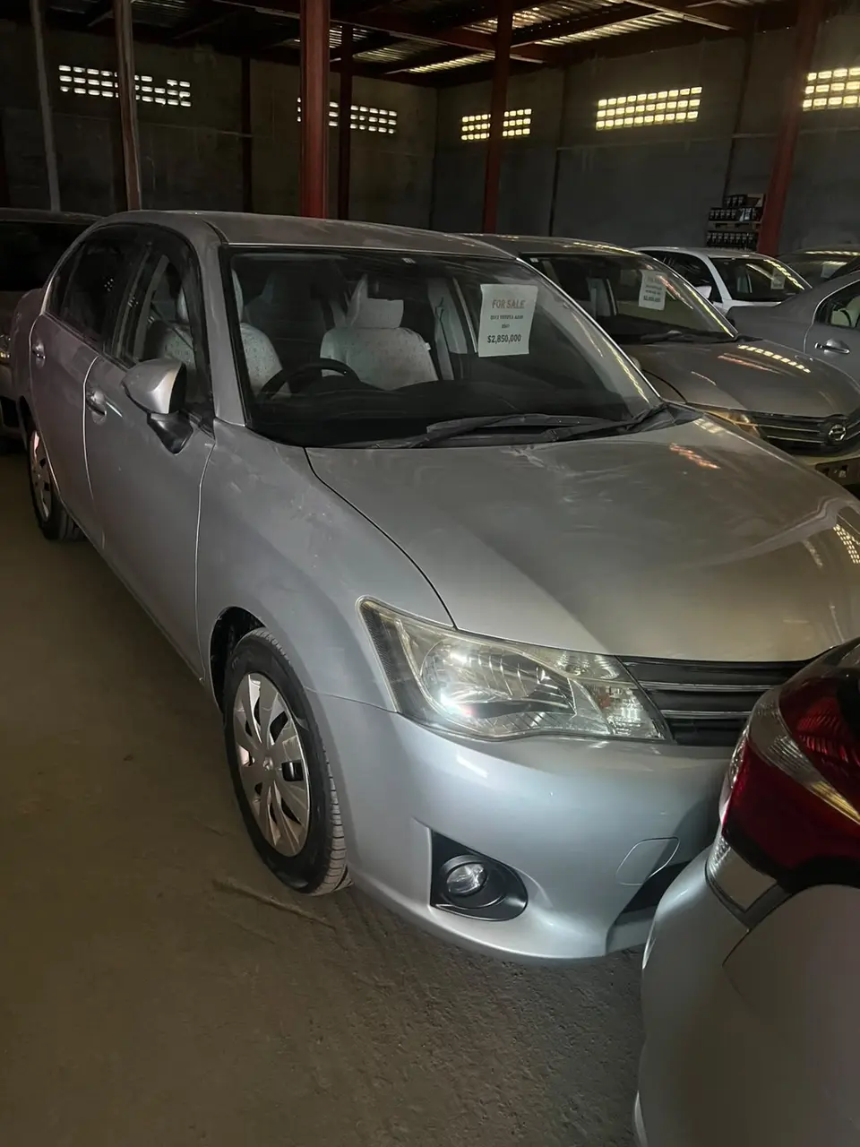 2013 Toyota Corolla Axio, silver — photo 1 of 4
