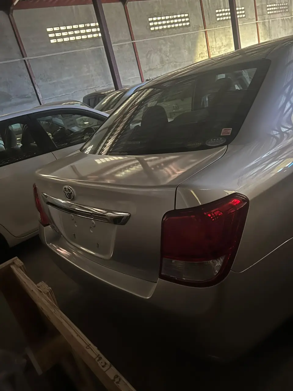 2013 Toyota Corolla Axio, silver — photo 2 of 4
