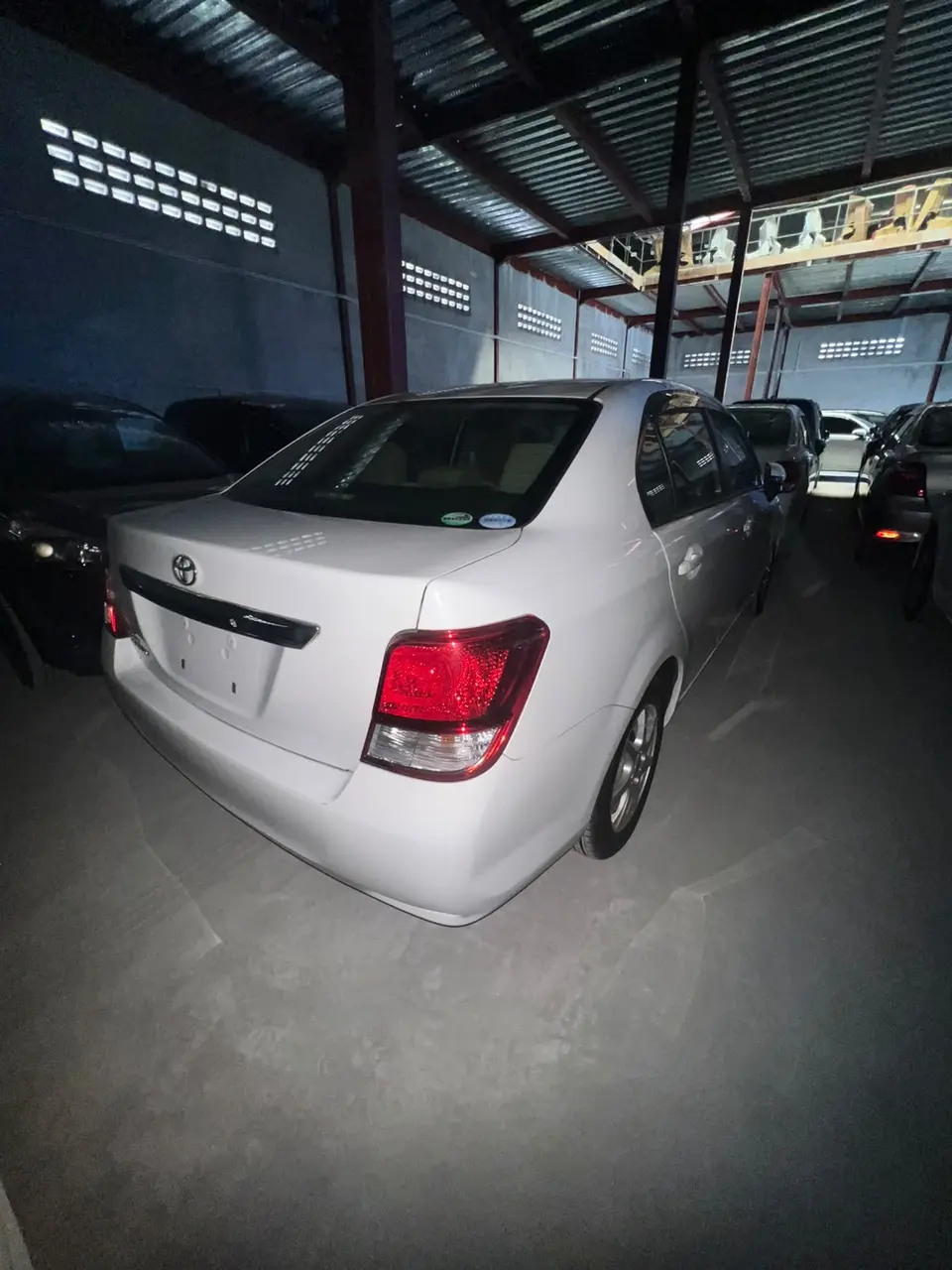 2014 Toyota Corolla Axio, white — photo 2 of 4