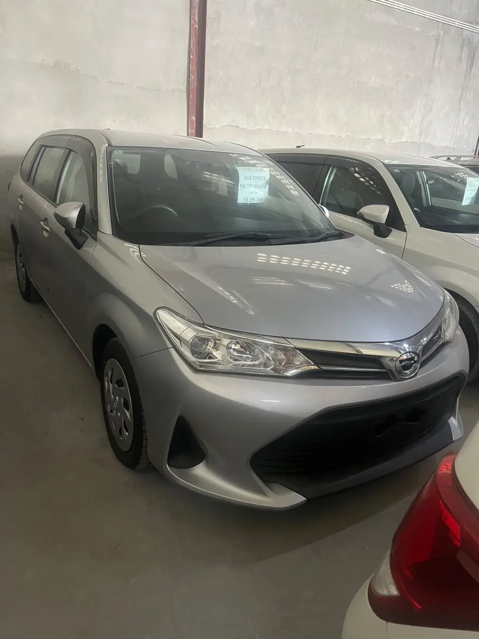 2018 Toyota Corolla Fielder, silver — photo 1 of 4