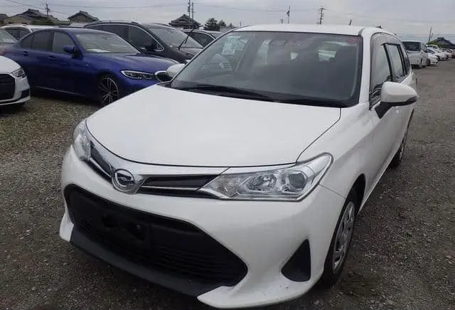 2021 Toyota Corolla Fielder, white — photo 1 of 4
